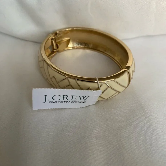 J. Crew Enamel Bracelet Vanilla & Gold Tone - Picture 2 of 6